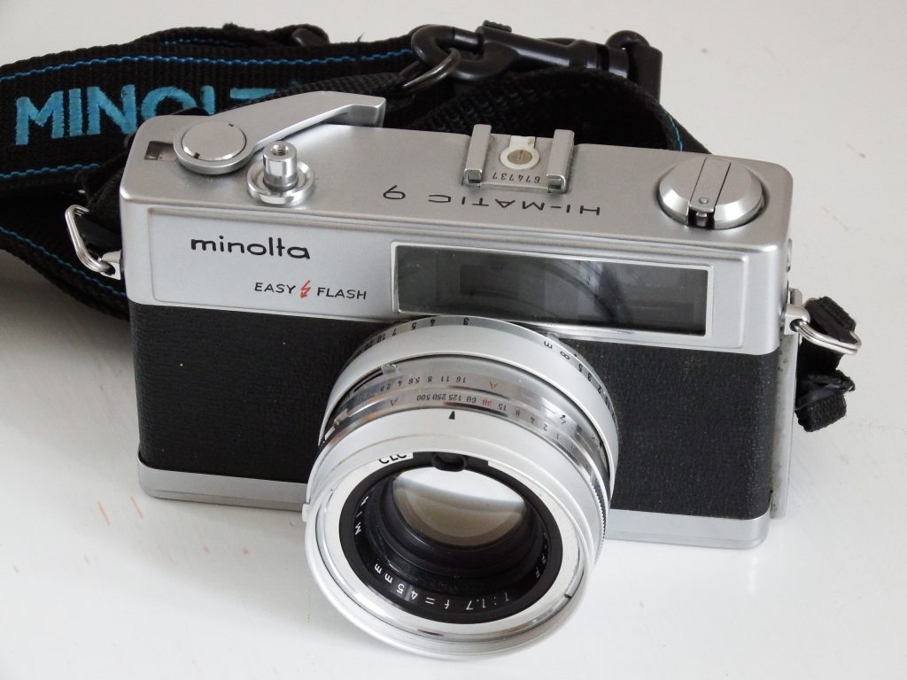 Minolta Hi-Matic 9 review